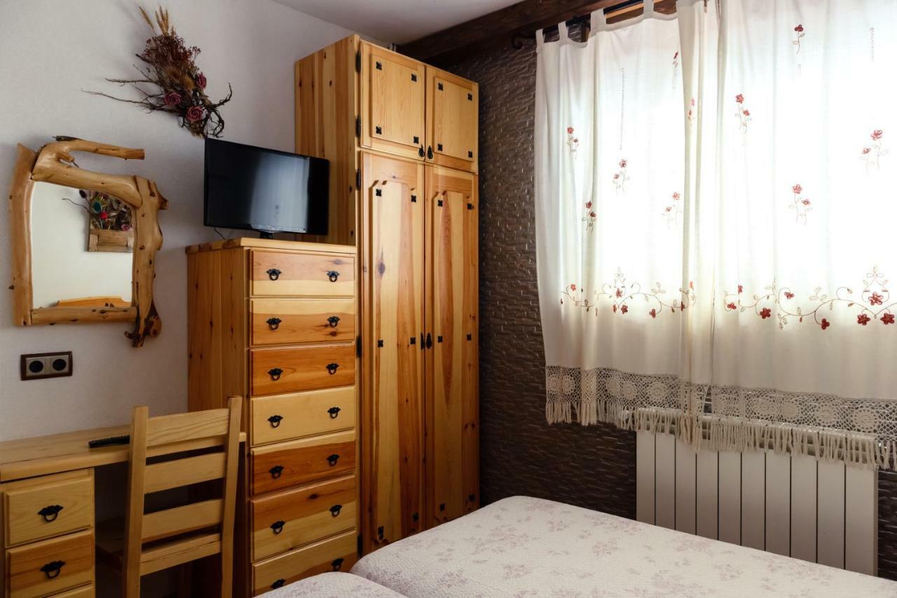 Casa Rural El Sastre 纳瓦莱诺 外观 照片